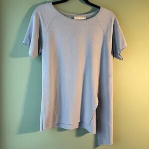 Sinuous Asymmetric T-Shirt Gray Lose Fit Soft Small
